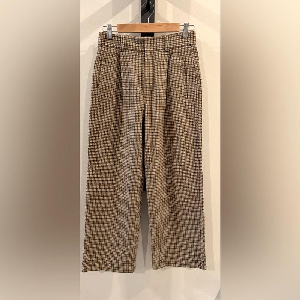 Everlane trousers. Size 4.